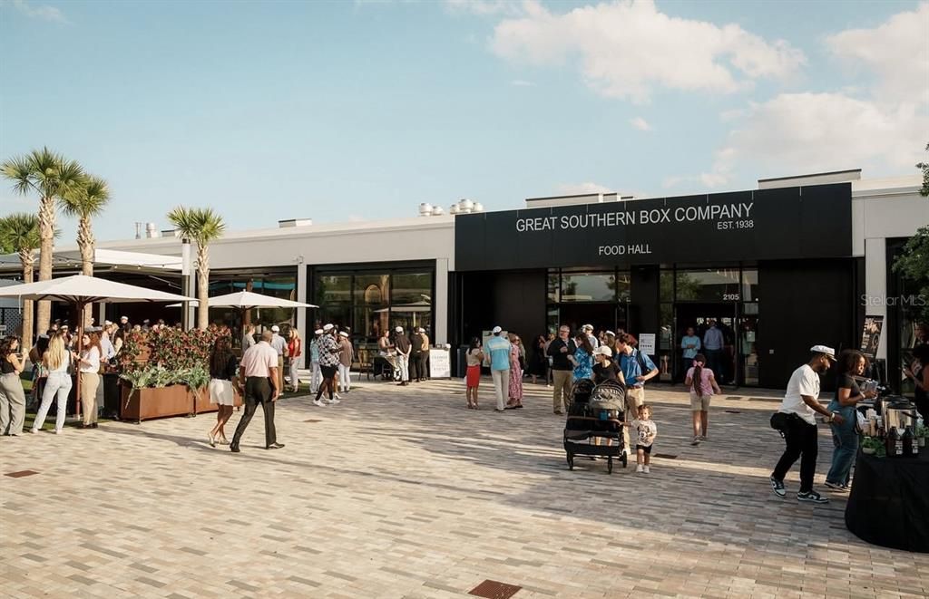 For Sale: $650,000 (3 beds, 3 baths, 2085 Square Feet)