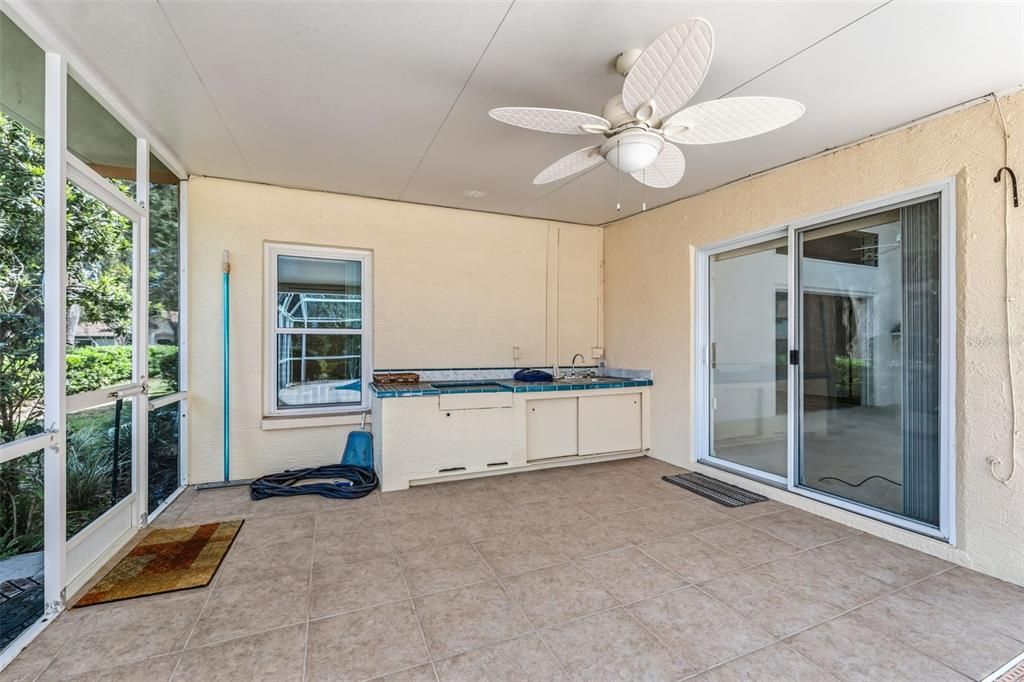 For Sale: $339,000 (3 beds, 2 baths, 2013 Square Feet)