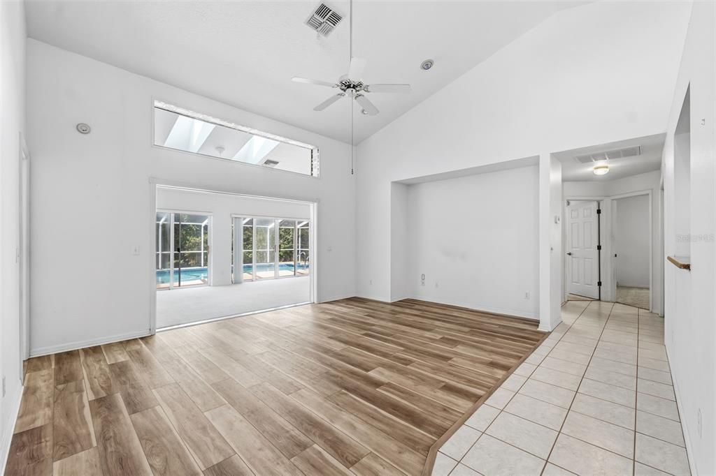 For Sale: $339,000 (3 beds, 2 baths, 2013 Square Feet)