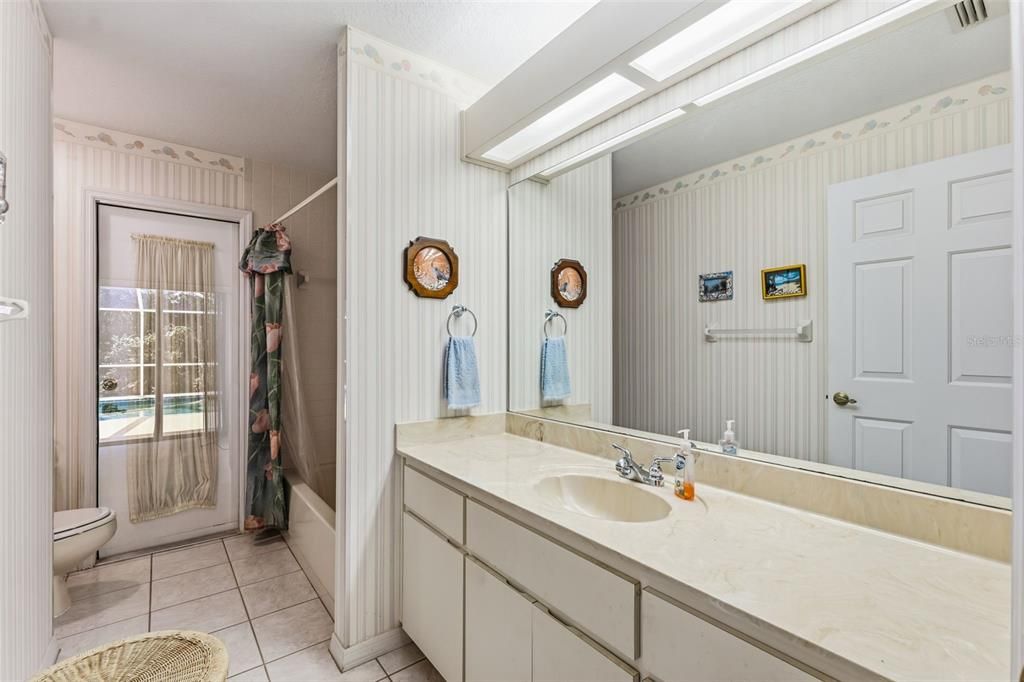 For Sale: $339,000 (3 beds, 2 baths, 2013 Square Feet)