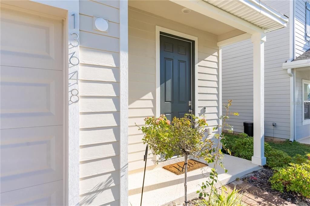 For Rent: $2,600 (5 beds, 3 baths, 2390 Square Feet)