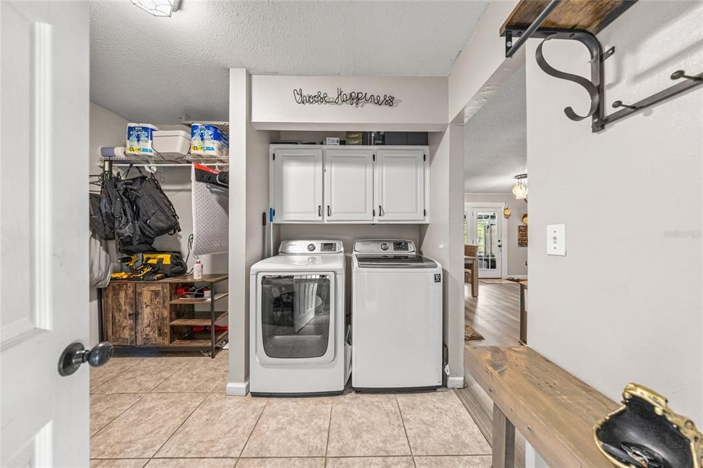 For Sale: $425,000 (4 beds, 2 baths, 2158 Square Feet)