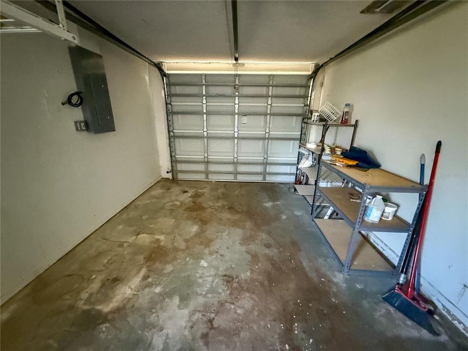 Activo con contrato: $219,750 (2 camas, 1 baños, 744 Pies cuadrados)