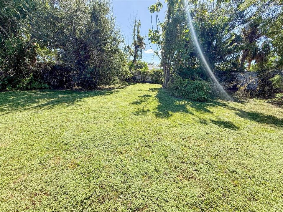 Activo con contrato: $219,750 (2 camas, 1 baños, 744 Pies cuadrados)