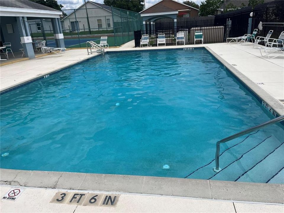 В аренду: $2,000 (3 спален, 2 ванн, 1243 Квадратных фут)