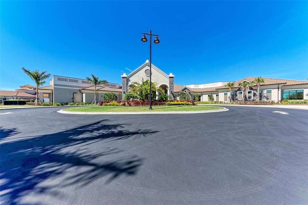 For Sale: $395,000 (2 beds, 2 baths, 1336 Square Feet)