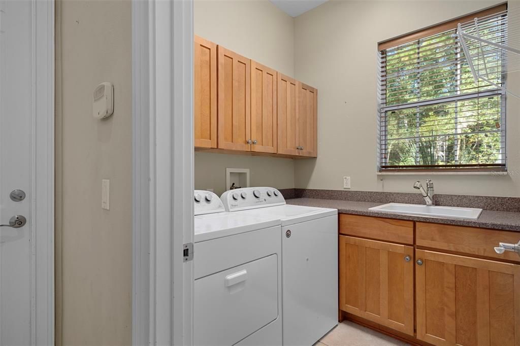 待售: $499,000 (3 贝兹, 2 浴室, 2194 平方英尺)