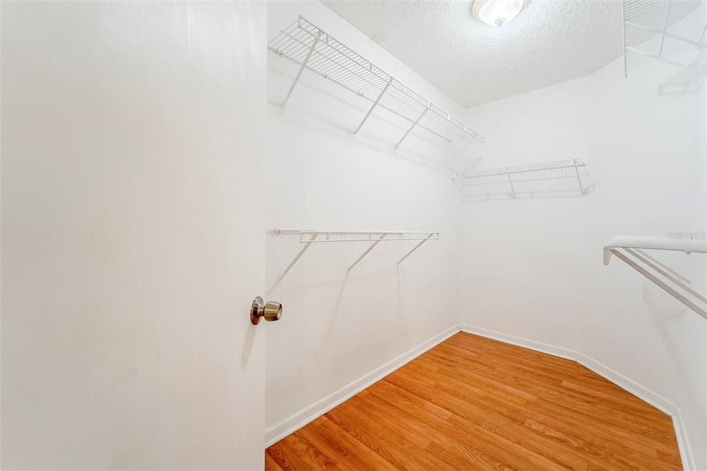 For Sale: $539,900 (3 beds, 2 baths, 1318 Square Feet)