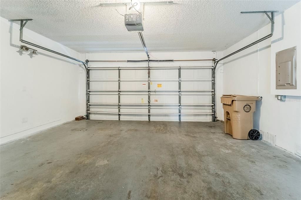 For Sale: $539,900 (3 beds, 2 baths, 1318 Square Feet)