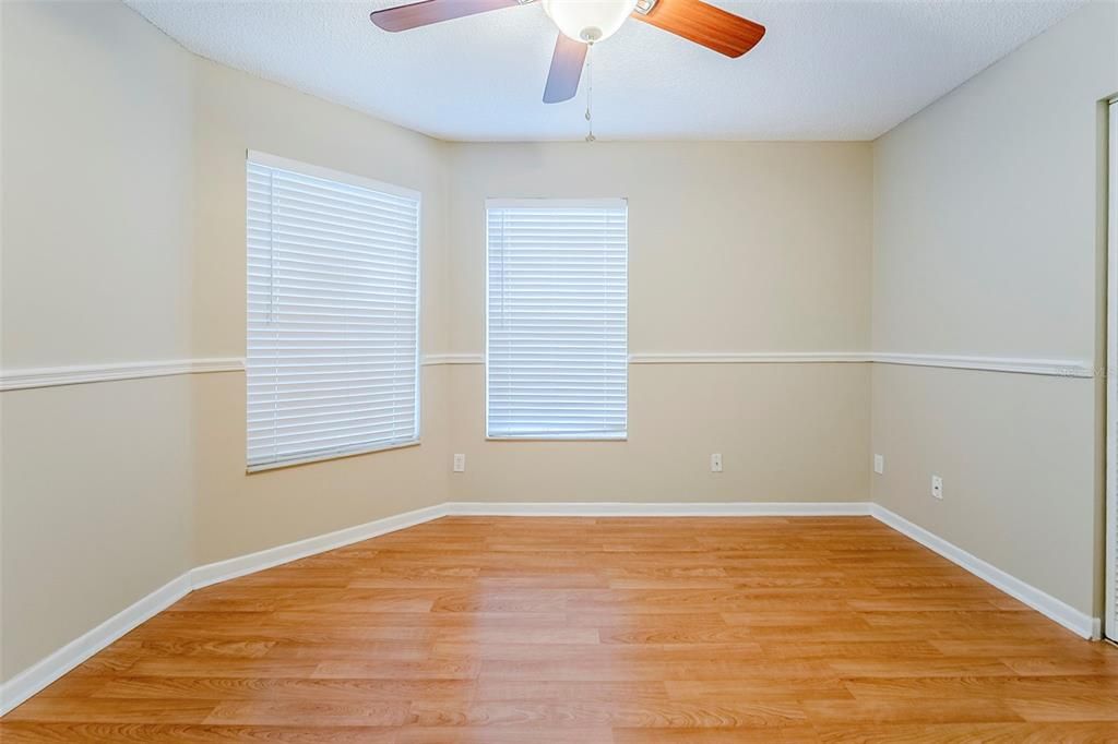 For Sale: $539,900 (3 beds, 2 baths, 1318 Square Feet)