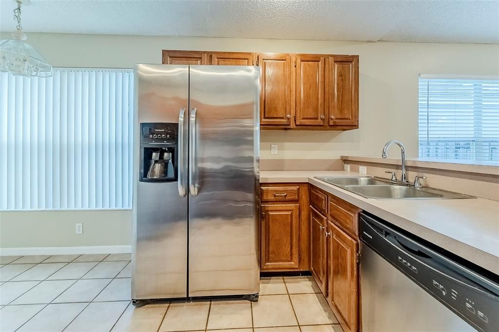 For Sale: $539,900 (3 beds, 2 baths, 1318 Square Feet)