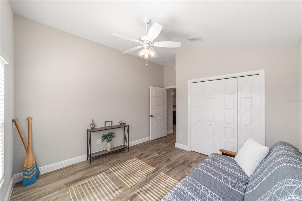 На продажу: $600,000 (3 спален, 3 ванн, 1911 Квадратных фут)