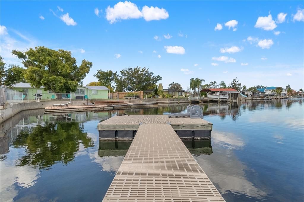 For Sale: $325,000 (3 beds, 2 baths, 1176 Square Feet)