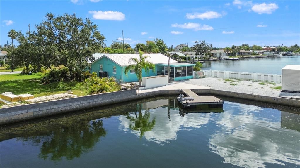 For Sale: $325,000 (3 beds, 2 baths, 1176 Square Feet)