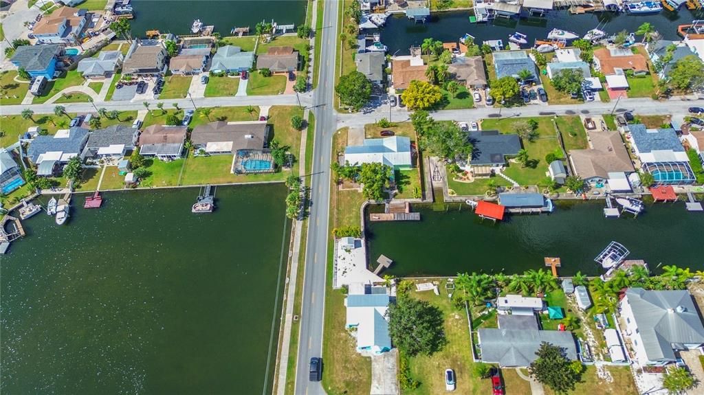 For Sale: $325,000 (3 beds, 2 baths, 1176 Square Feet)