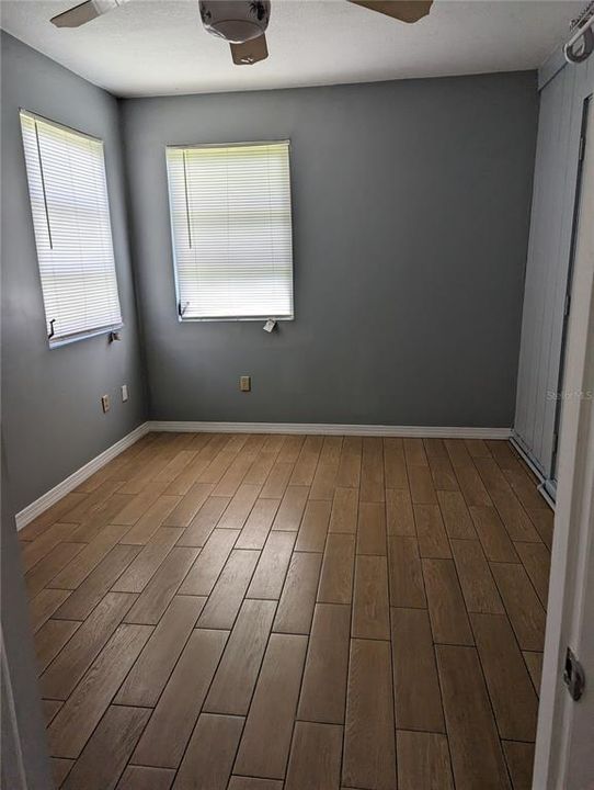 For Sale: $277,900 (3 beds, 3 baths, 1887 Square Feet)