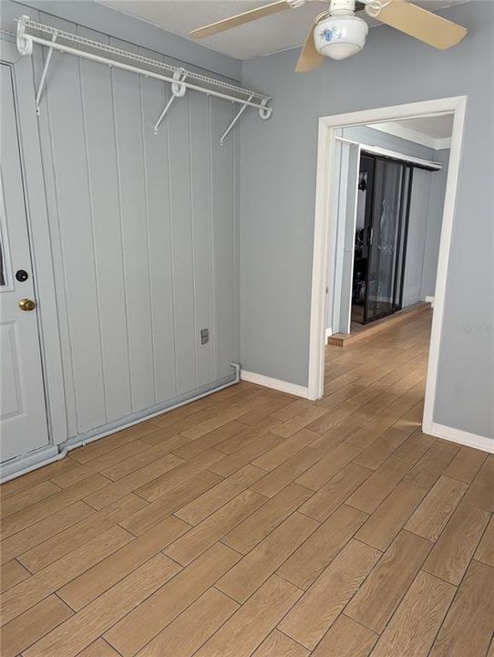 For Sale: $277,900 (3 beds, 3 baths, 1887 Square Feet)