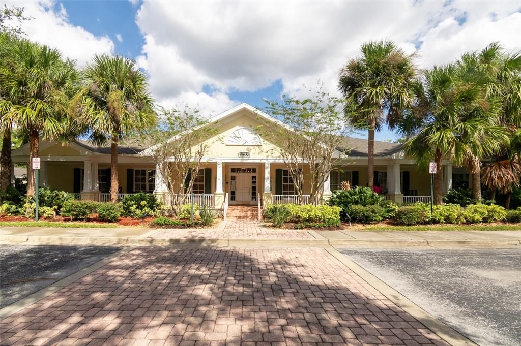 For Sale: $159,900 (1 beds, 1 baths, 788 Square Feet)