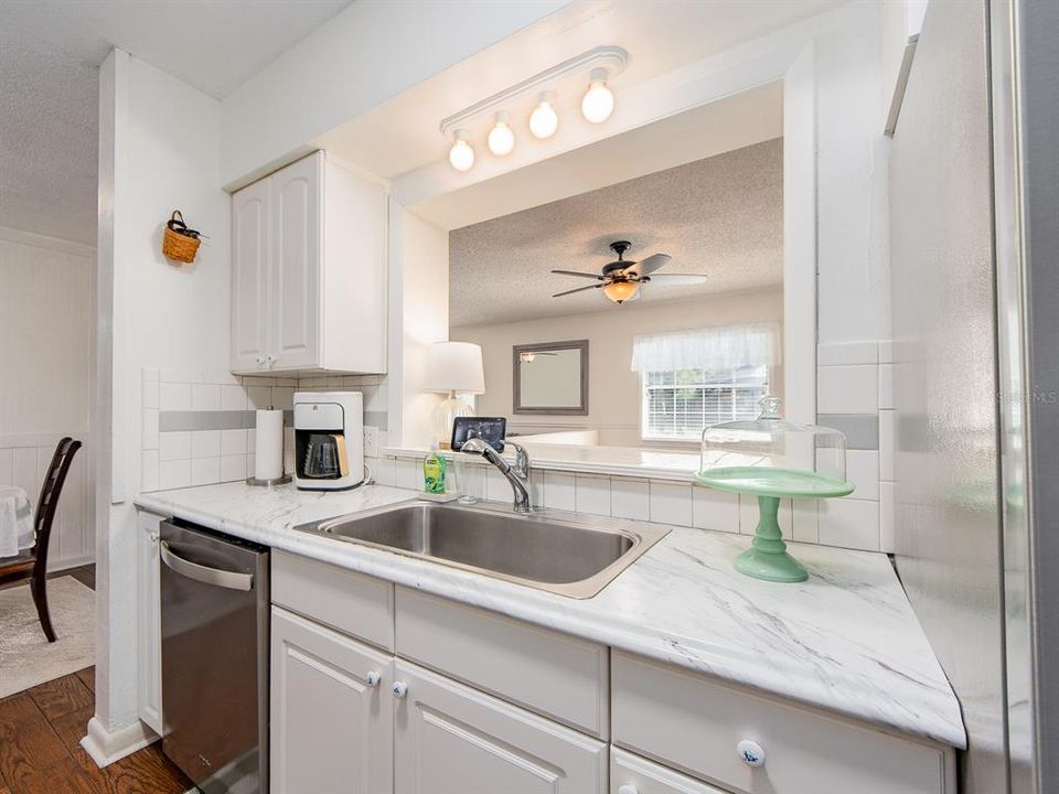 待售: $419,900 (3 贝兹, 2 浴室, 1538 平方英尺)