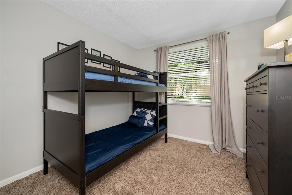 For Rent: $2,579 (2 beds, 2 baths, 1365 Square Feet)