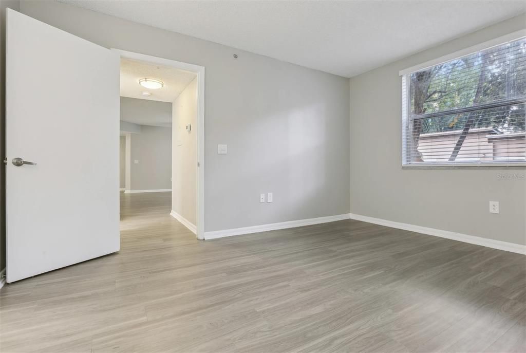 For Rent: $2,579 (2 beds, 2 baths, 1365 Square Feet)