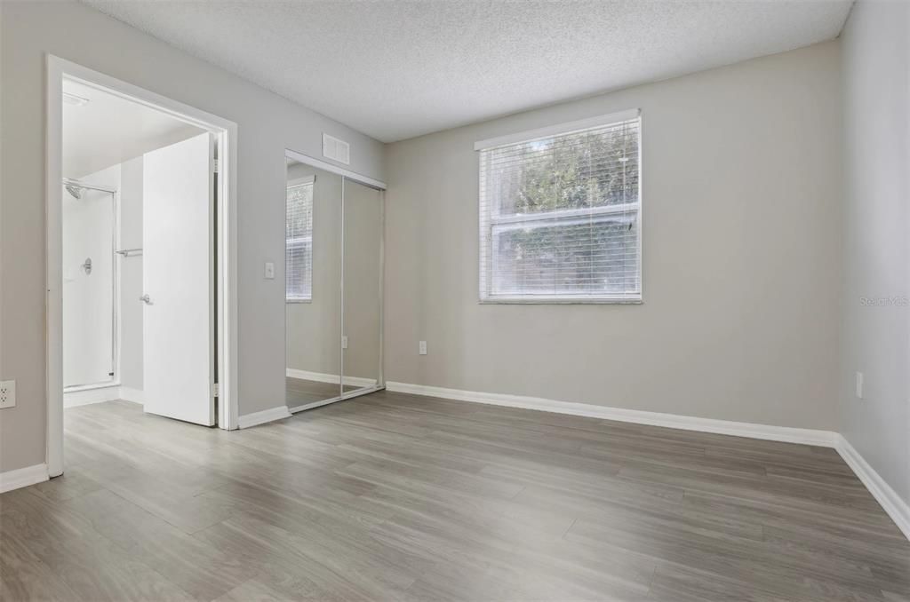 For Rent: $2,579 (2 beds, 2 baths, 1365 Square Feet)