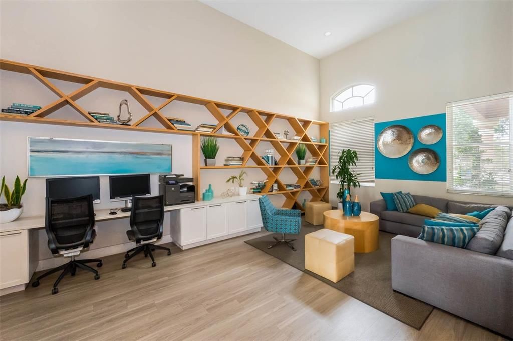 For Rent: $2,579 (2 beds, 2 baths, 1365 Square Feet)