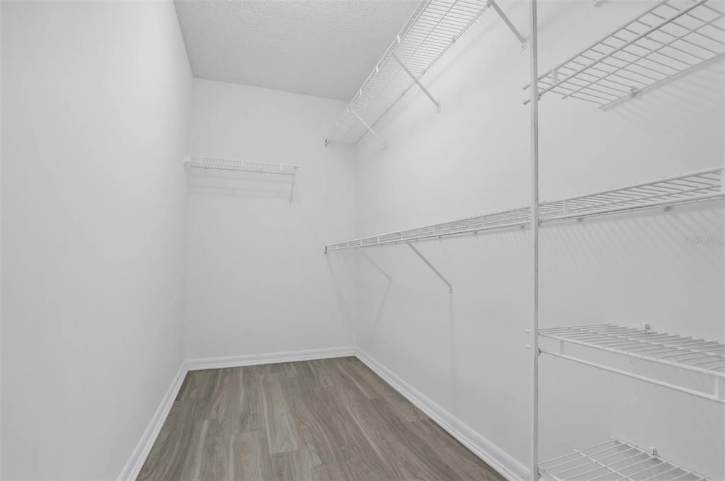 For Rent: $2,579 (2 beds, 2 baths, 1365 Square Feet)