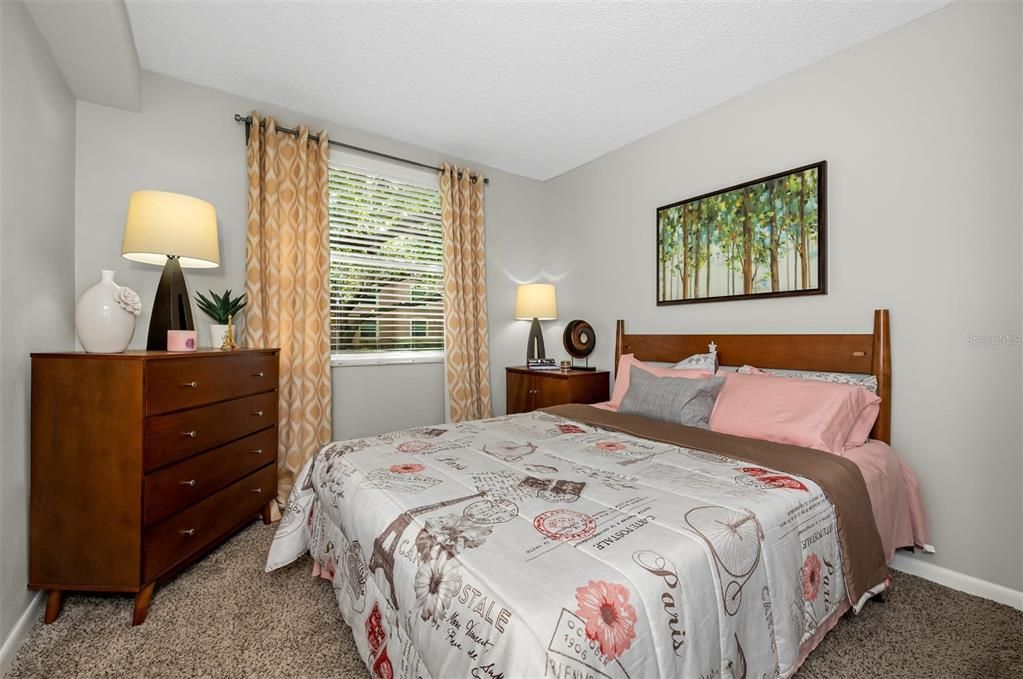 For Rent: $2,579 (2 beds, 2 baths, 1365 Square Feet)