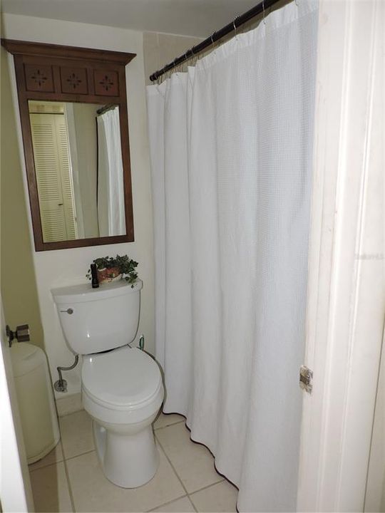 待售: $119,900 (2 贝兹, 2 浴室, 1260 平方英尺)