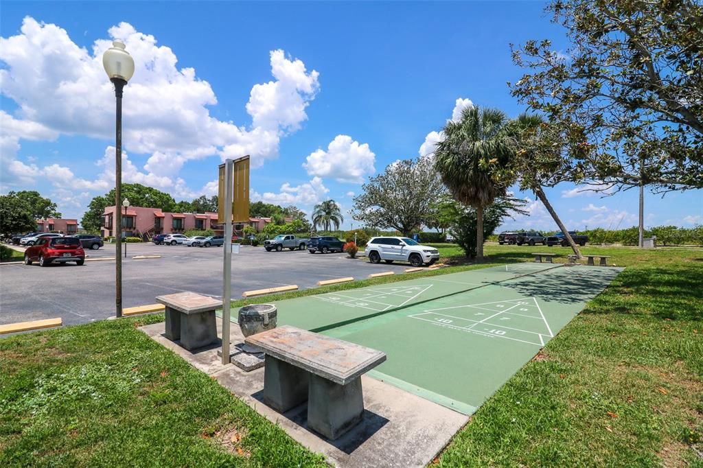 待售: $119,900 (2 贝兹, 2 浴室, 1260 平方英尺)