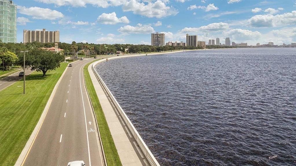 На продажу: $529,990 (3 спален, 3 ванн, 1952 Квадратных фут)