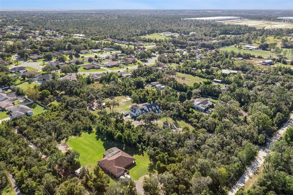 En Venta: $680,000 (4 camas, 2 baños, 2350 Pies cuadrados)