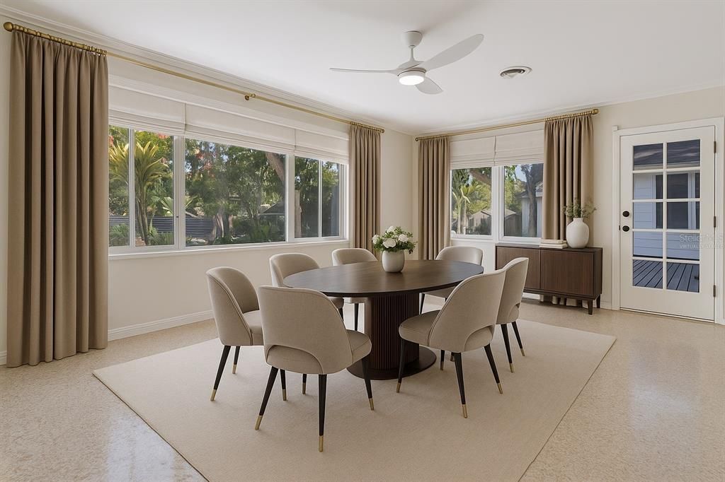 Под контрактом: $675,000 (3 спален, 2 ванн, 1732 Квадратных фут)