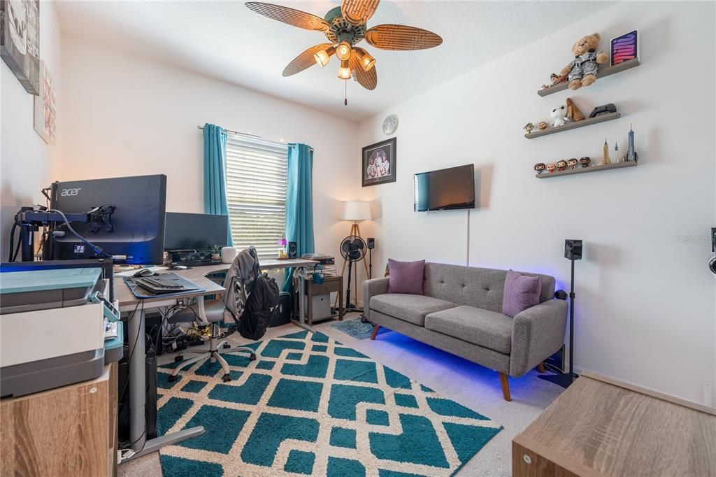 For Sale: $449,900 (3 beds, 2 baths, 1860 Square Feet)