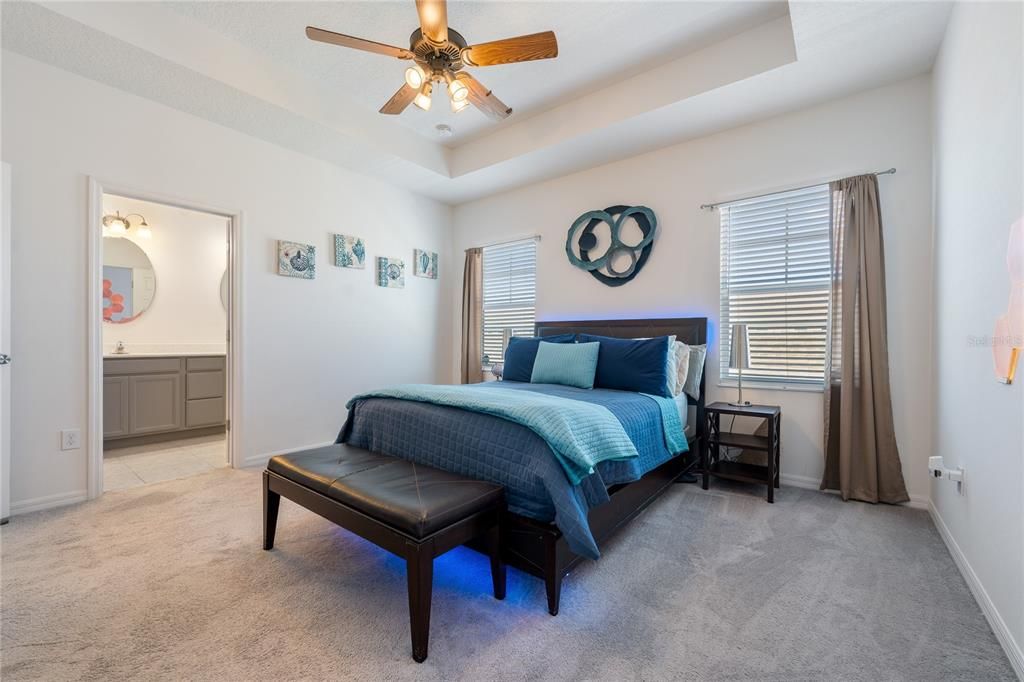 For Sale: $449,900 (3 beds, 2 baths, 1860 Square Feet)