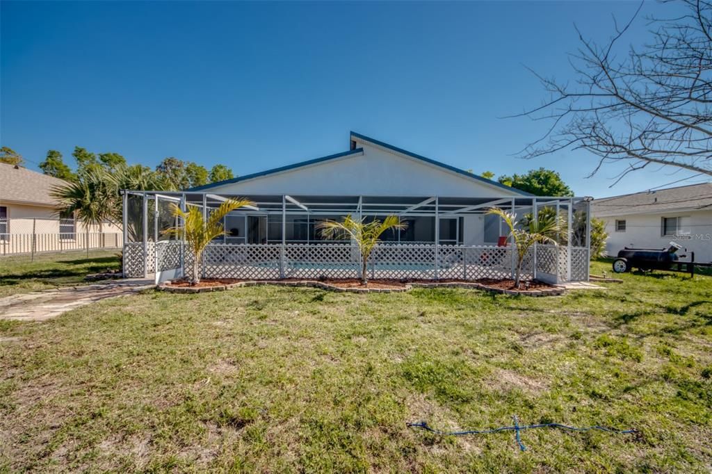 待售: $524,500 (4 贝兹, 0 浴室, 2236 平方英尺)