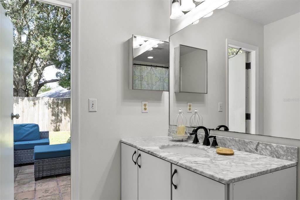 待售: $389,900 (3 贝兹, 2 浴室, 1455 平方英尺)