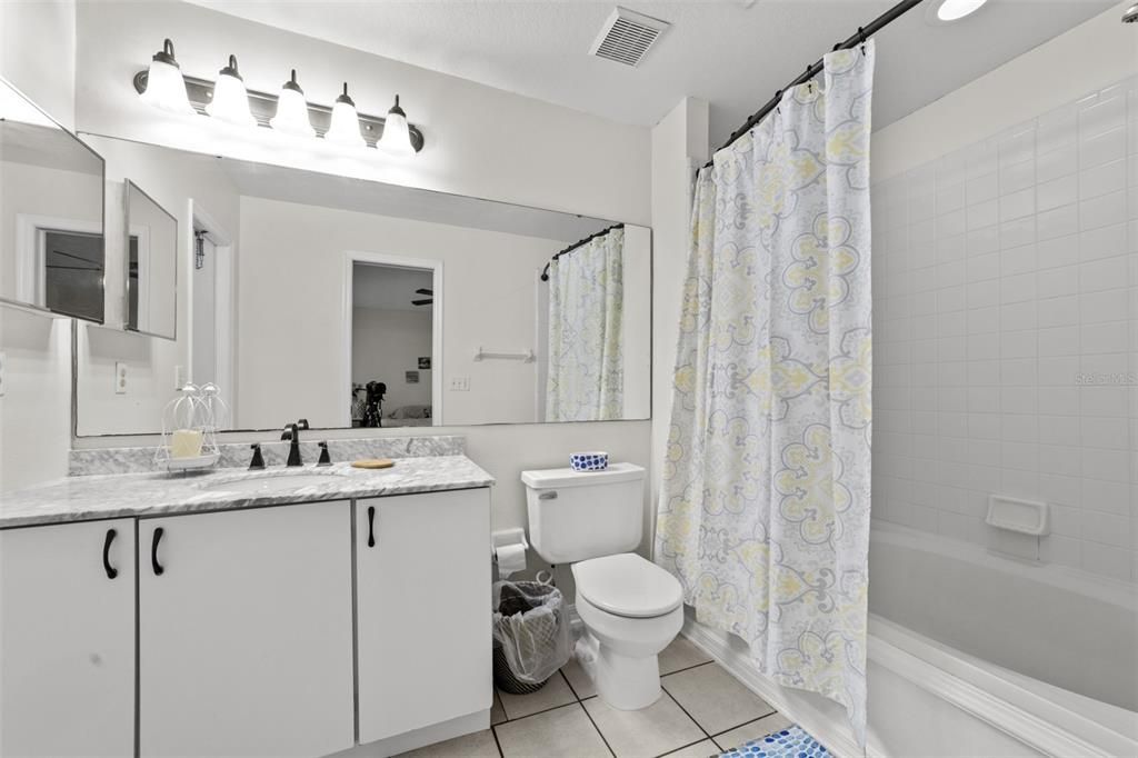 待售: $389,900 (3 贝兹, 2 浴室, 1455 平方英尺)