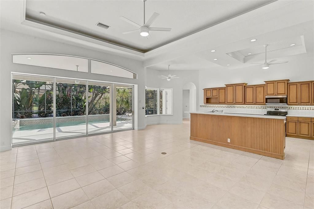 На продажу: $879,000 (3 спален, 3 ванн, 2622 Квадратных фут)