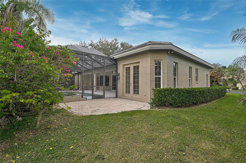 На продажу: $879,000 (3 спален, 3 ванн, 2622 Квадратных фут)