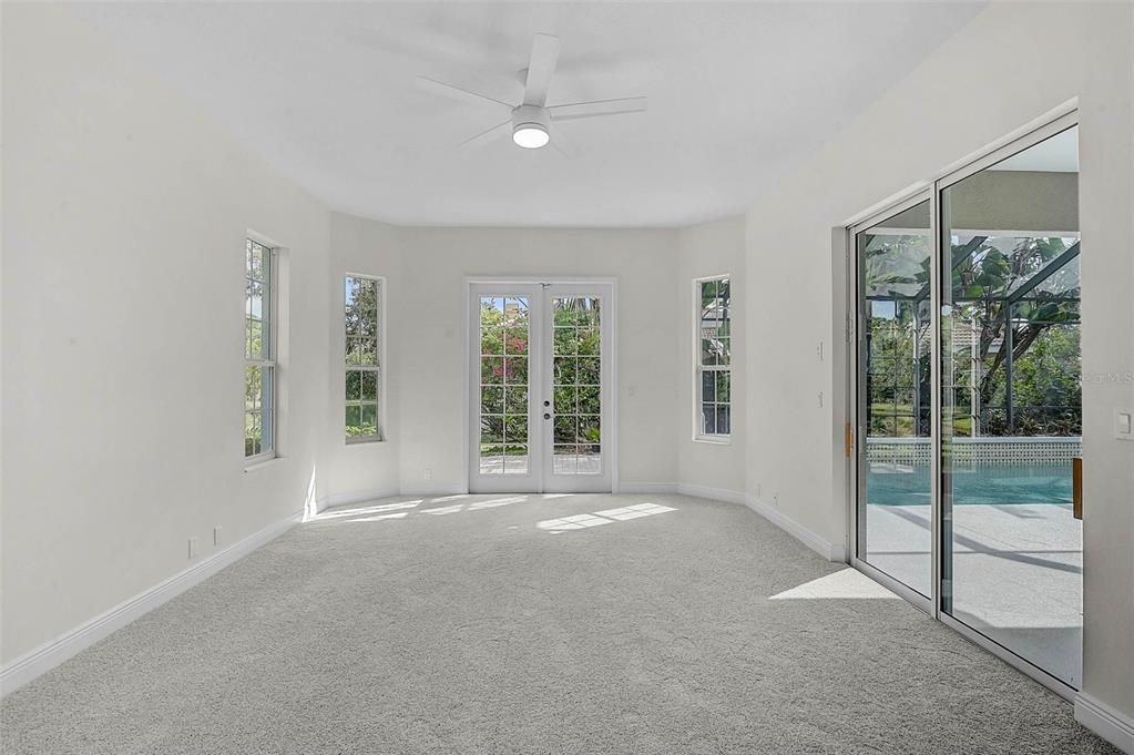 На продажу: $879,000 (3 спален, 3 ванн, 2622 Квадратных фут)