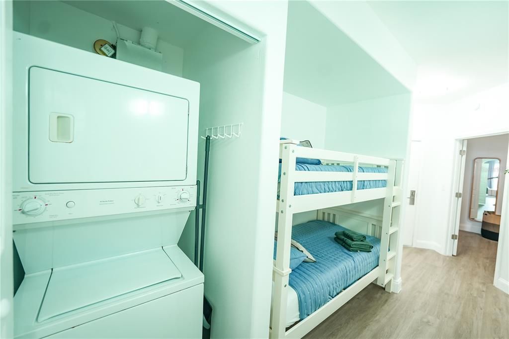 На продажу: $245,000 (1 спален, 2 ванн, 798 Квадратных фут)