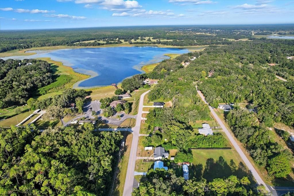 For Sale: $326,000 (3 beds, 2 baths, 1660 Square Feet)