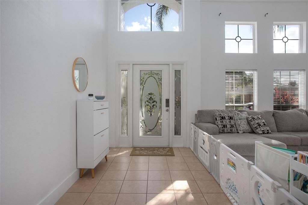 Activo con contrato: $524,900 (4 camas, 3 baños, 2682 Pies cuadrados)