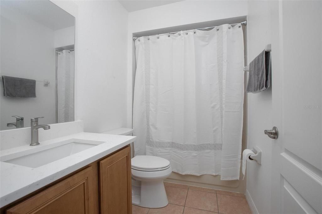 Activo con contrato: $524,900 (4 camas, 3 baños, 2682 Pies cuadrados)