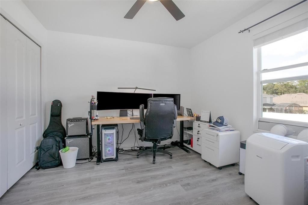 Activo con contrato: $524,900 (4 camas, 3 baños, 2682 Pies cuadrados)