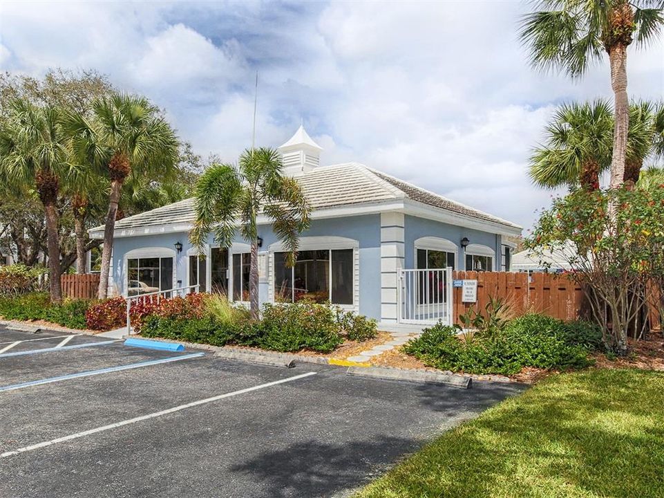 待售: $237,500 (3 贝兹, 2 浴室, 1327 平方英尺)