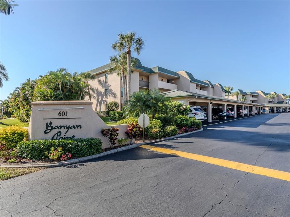 For Sale: $285,000 (2 beds, 2 baths, 1394 Square Feet)