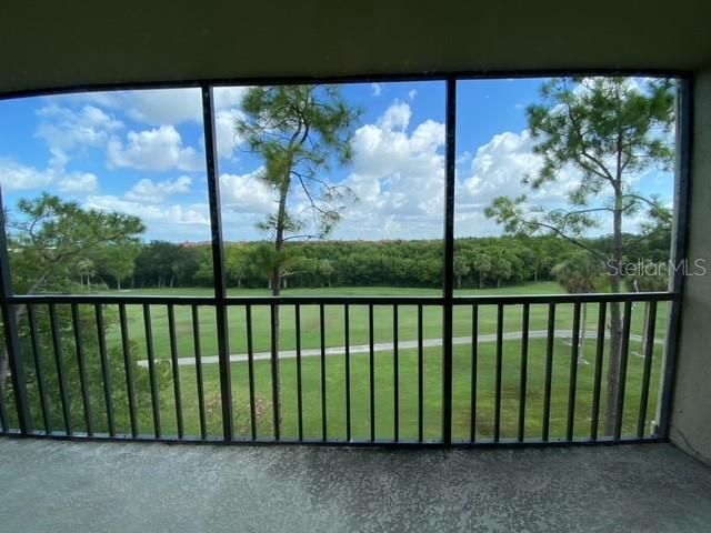 For Rent: $1,945 (2 beds, 2 baths, 1070 Square Feet)